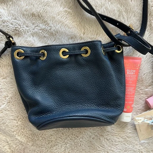 Michael Kors mini bucket bag bundle - Picture 6 of 16